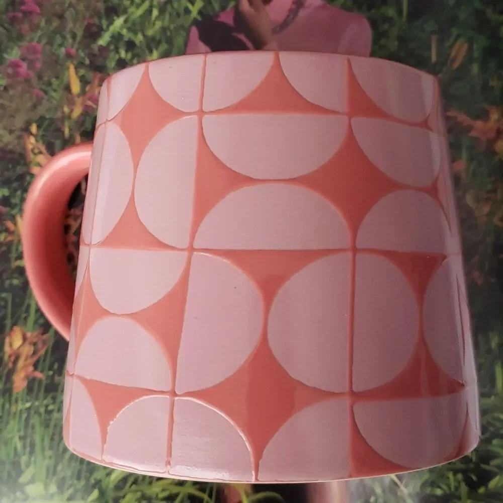 Geometric-Print Drinking Mugs